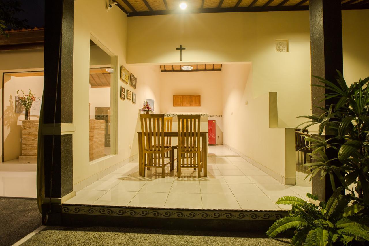 Wingsu Guest House Canggu Extérieur photo